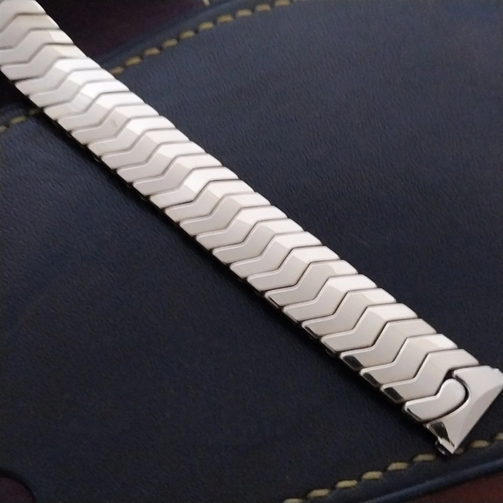 14mm Extra Long JB Champion 12k Yellow Gold-Filled nos 1950s Unused Watch Band