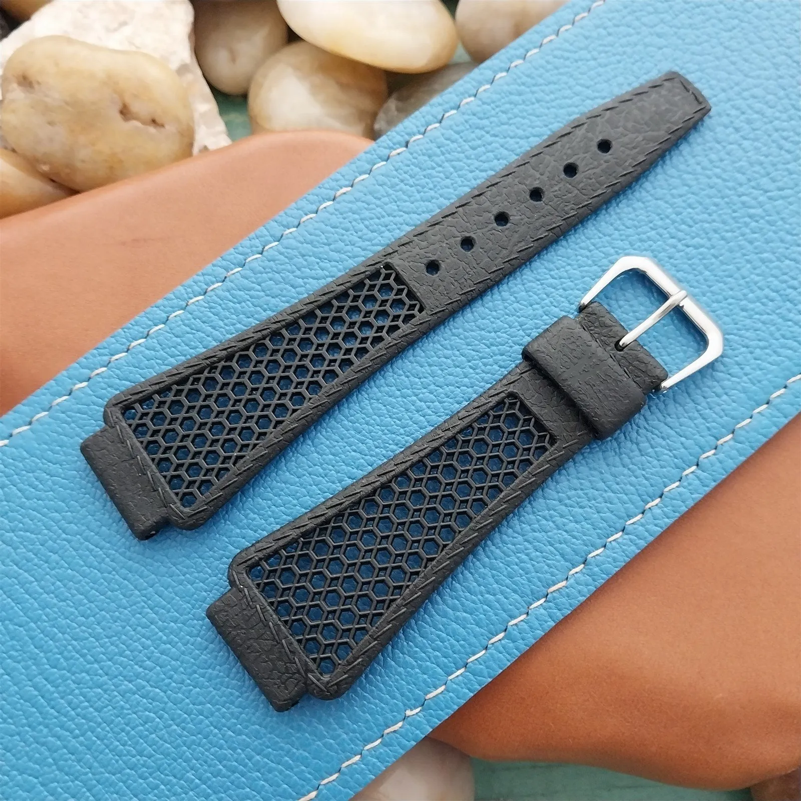 18mm 1970s Vintage Skindiver Black Golay Playa Swiss Unused nos Watch Band