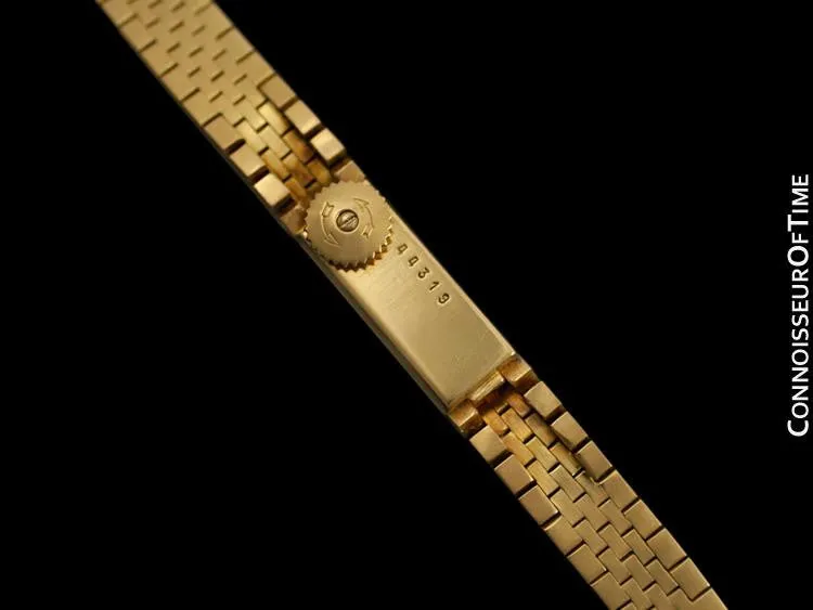 1950's Audemars Piguet Rare Vintage Ladies Backwind Watch - 18K Gold & Diamonds