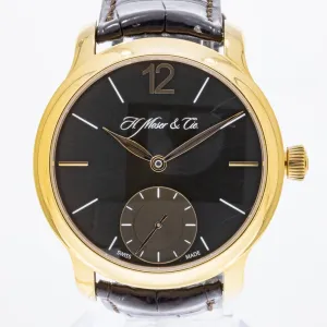 & Cie Endeavour 38.8mm Yellow Gold