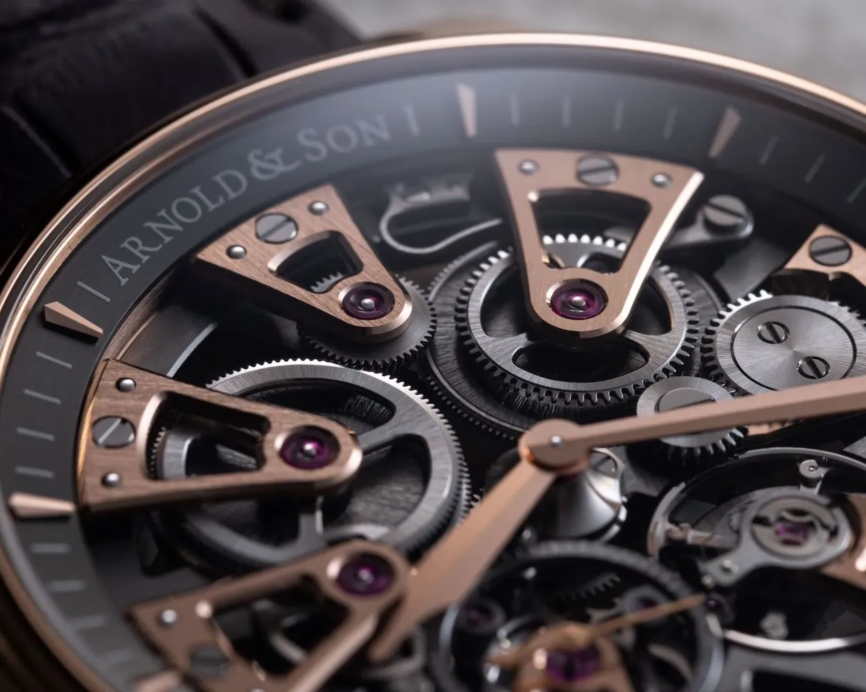 Arnold & Son Nebula 41.5 Gold Limited Edition