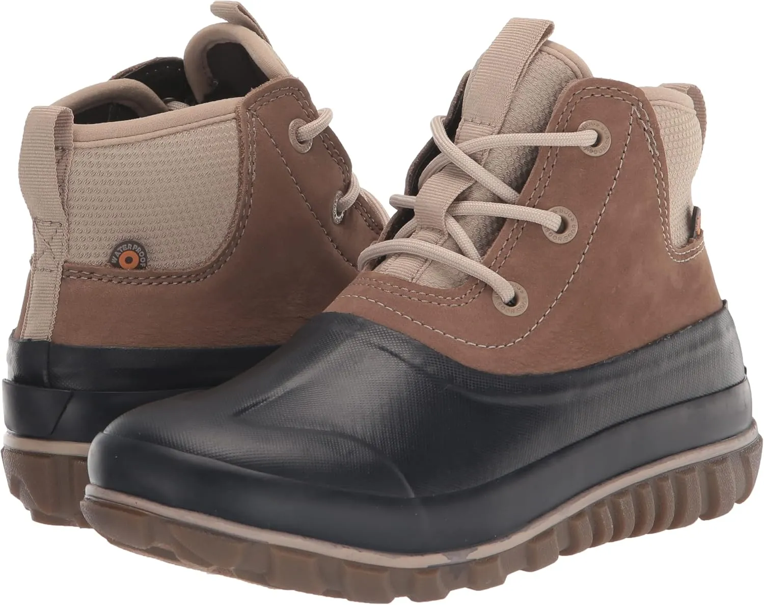 BOGS Women's Classic Casual Lace Leather Boot Snow
