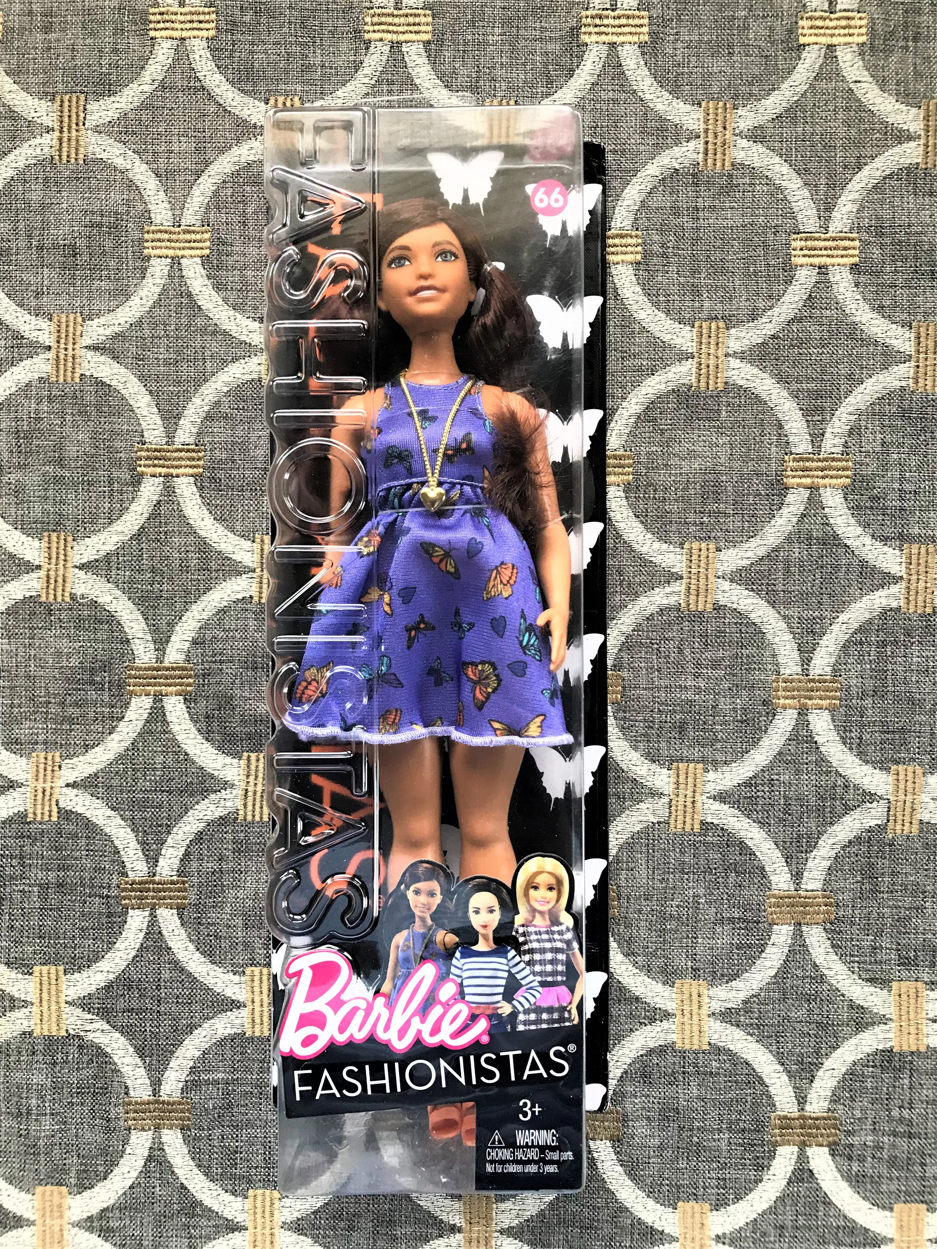 BUTTERFLY-DRESS BARBIE DOLL/"FASHIONISTAS" BARBIE