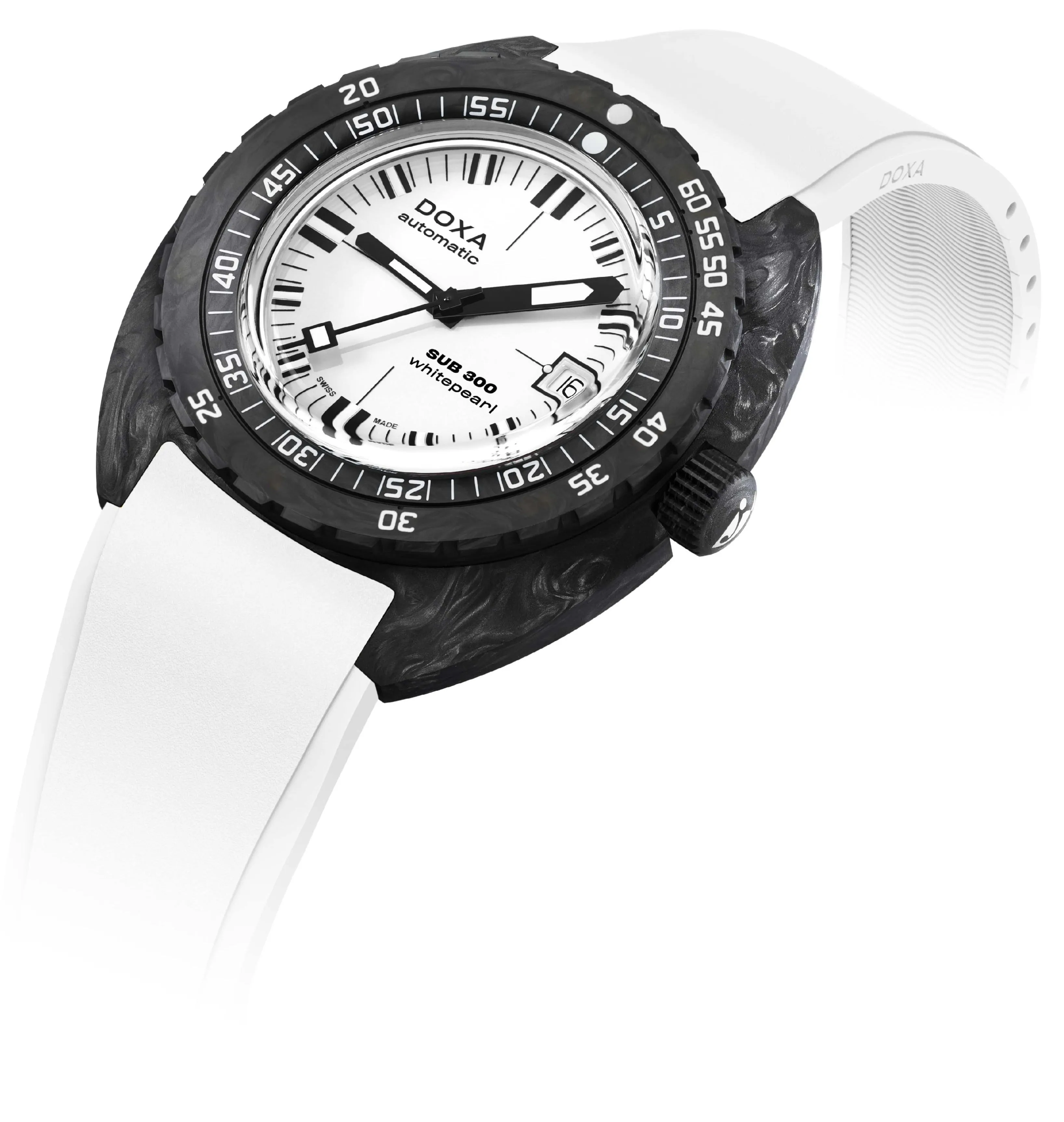 Doxa SUB 300 Whitepearl Carbon