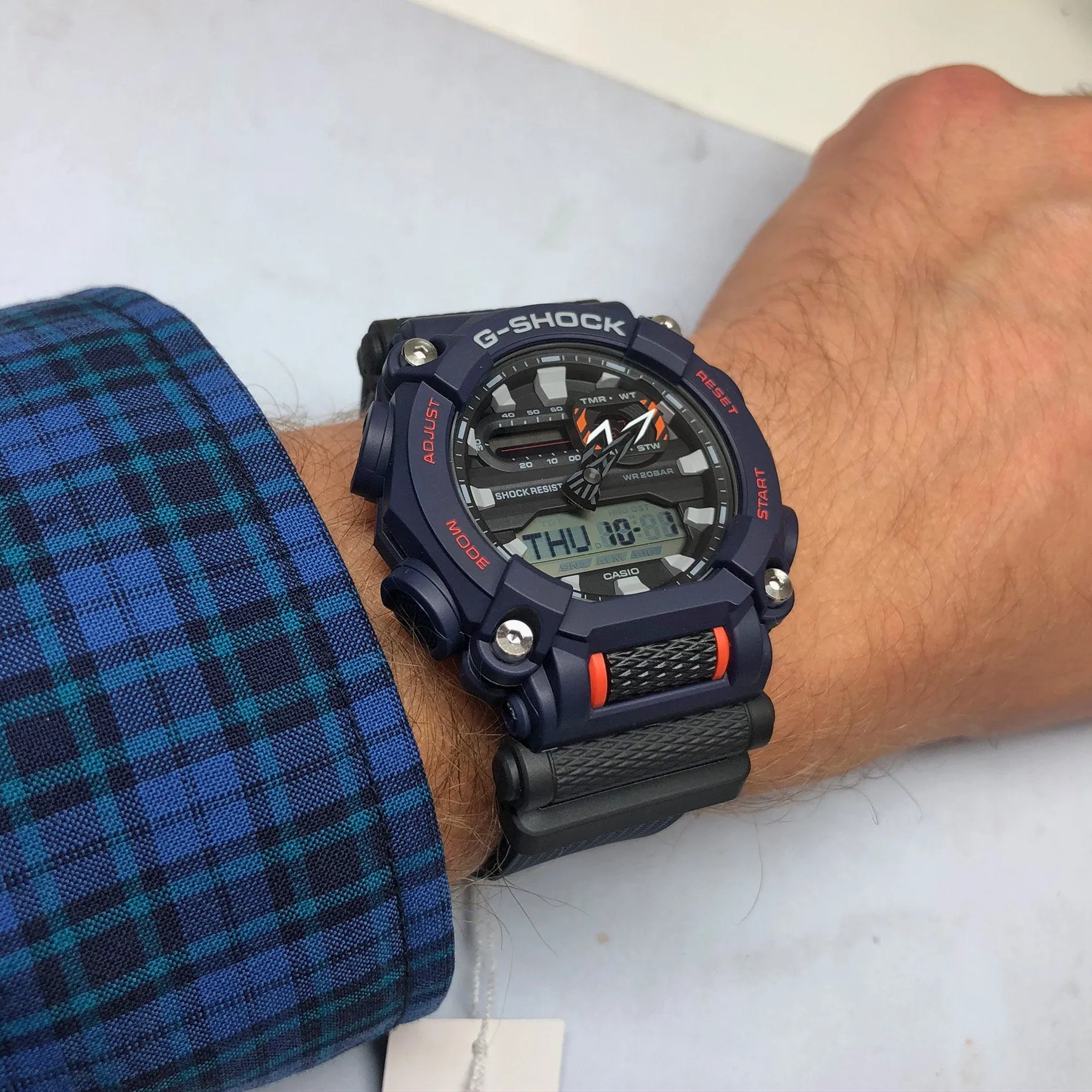 GA-900-2ADR
