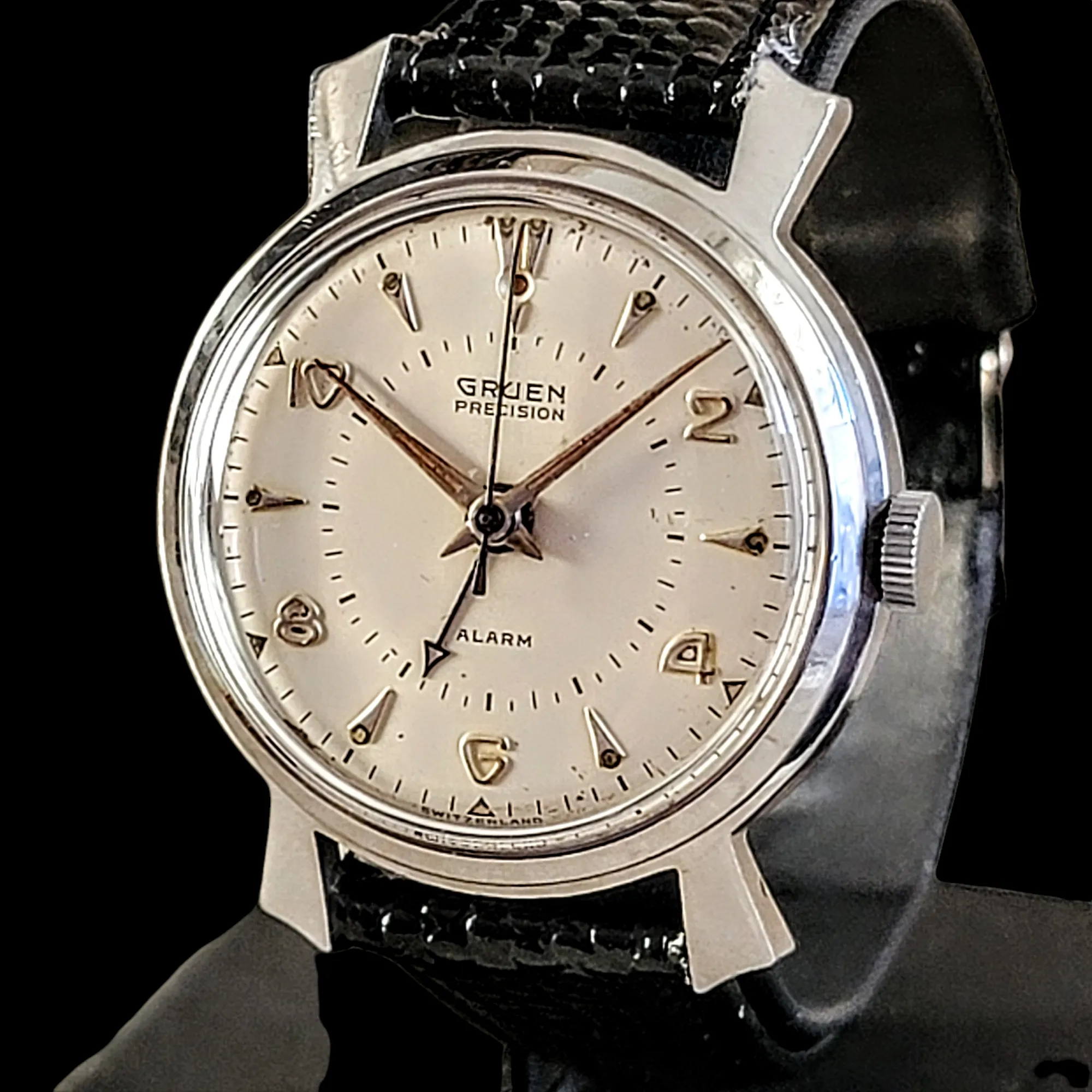 GRUEN Precision Alarm Wristwatch Ref. 910SS Cal. Langendorf 1244