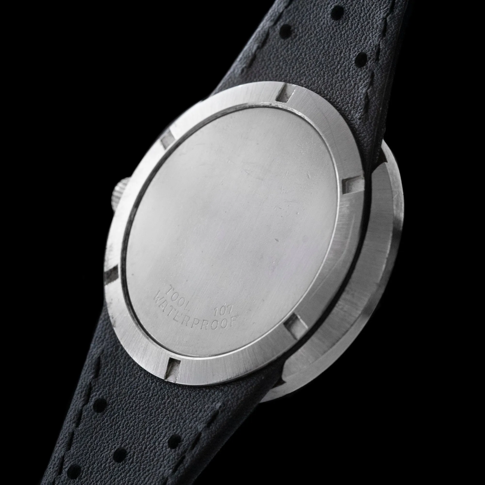 Omega - 1970's Geneve Dynamic “UFO”