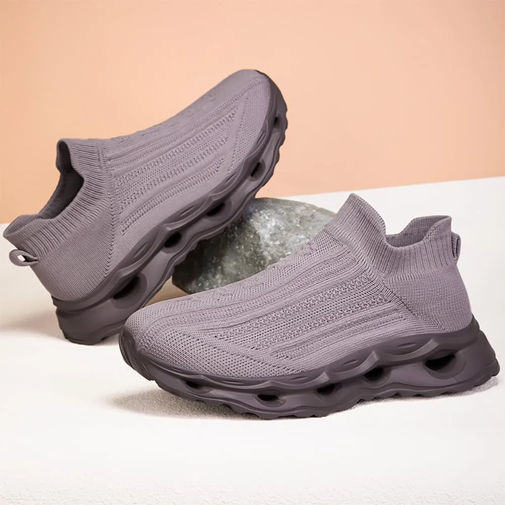 Unisex Slip On Walking Shoes Lightweight Fashion Sneakers Breathable Flying Mesh Workout Sports Shoes Couple Non Slip Running Shoes Casual Socks Shoes