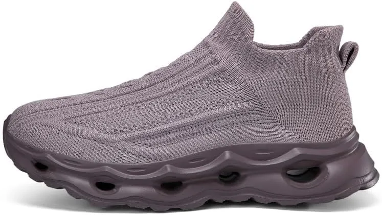 Unisex Slip On Walking Shoes Lightweight Fashion Sneakers Breathable Flying Mesh Workout Sports Shoes Couple Non Slip Running Shoes Casual Socks Shoes