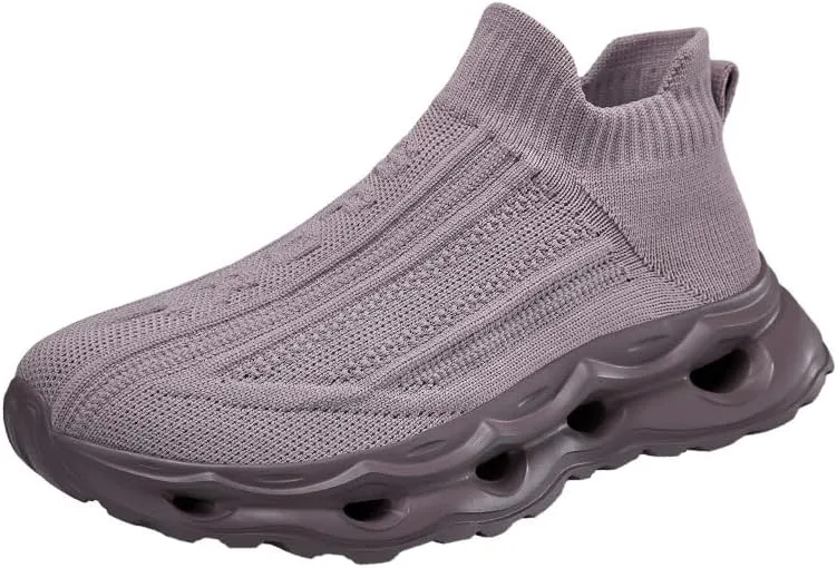 Unisex Slip On Walking Shoes Lightweight Fashion Sneakers Breathable Flying Mesh Workout Sports Shoes Couple Non Slip Running Shoes Casual Socks Shoes