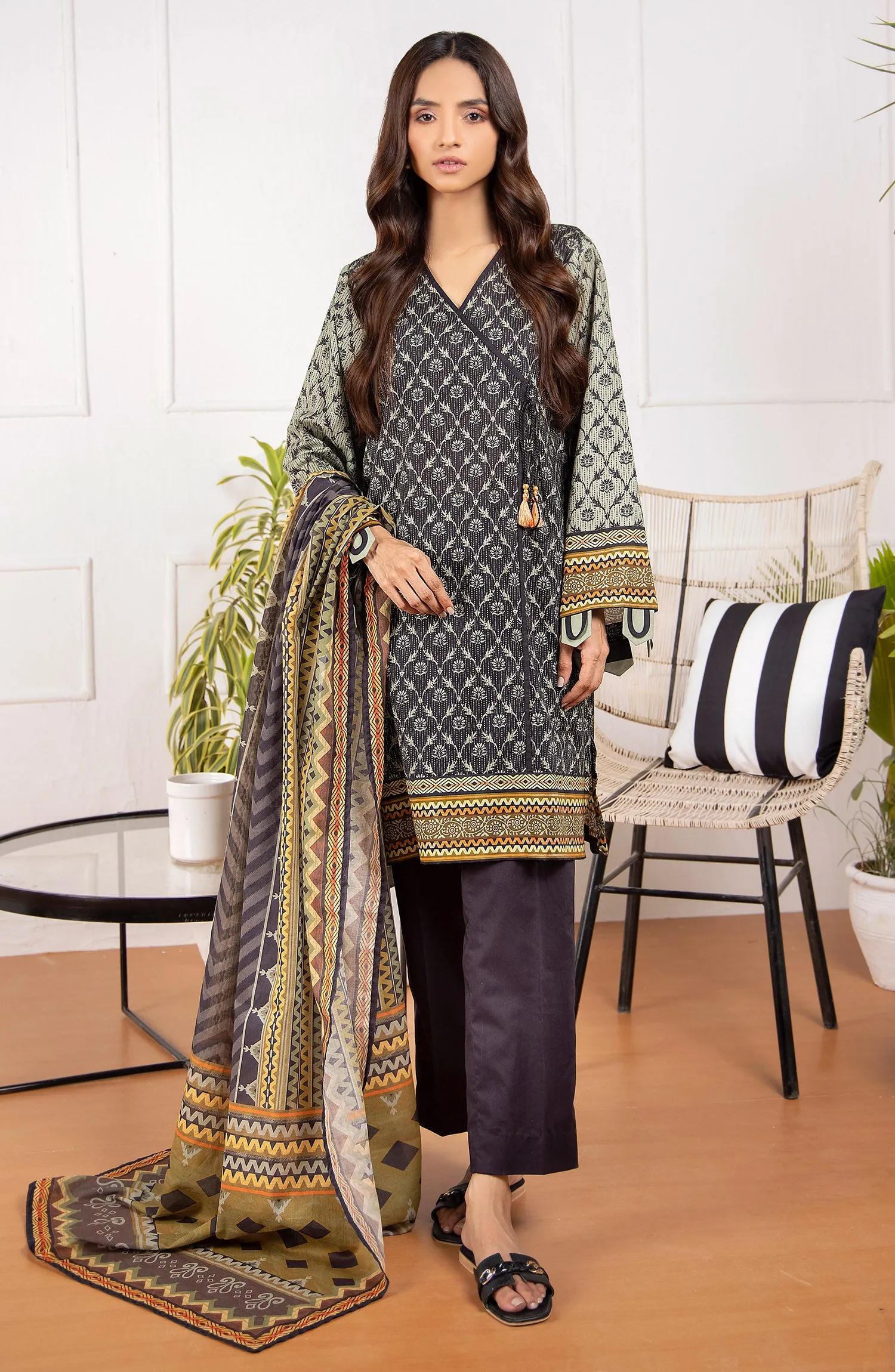 Unstitched 2 Piece Printed Lawn Shirt Dupatta (NRDS-21-57/U BLACK)